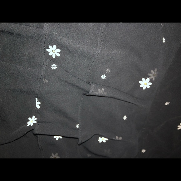 Daisy Ruffle Skirt - Picture 2 of 3